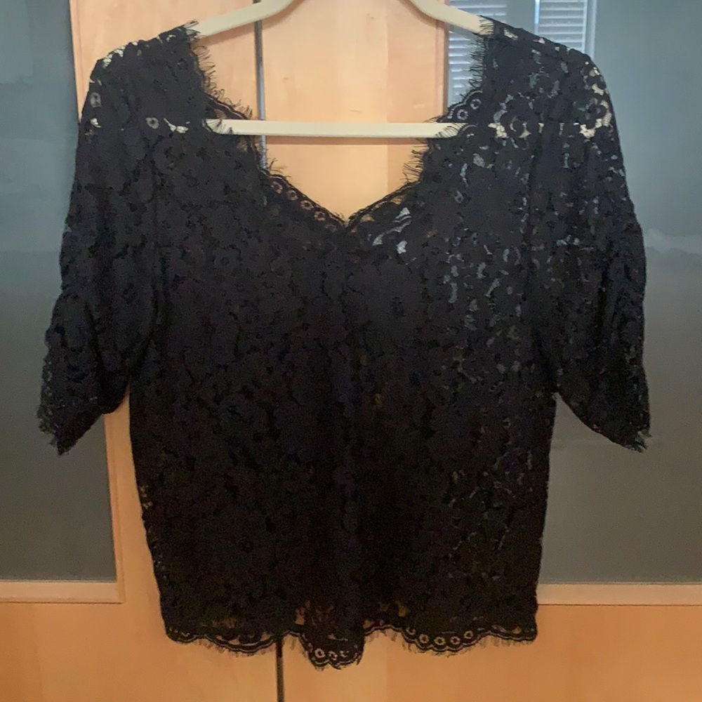NWOT Joie Nevina lace top